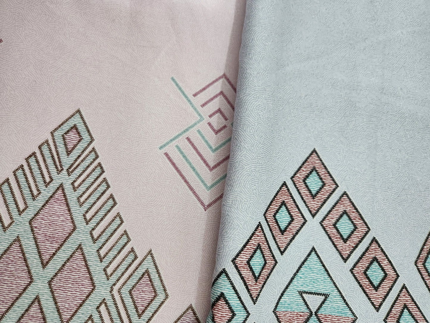 400TC King Size Flat Bedsheets + 2 Pillow Covers in Pink + Blue