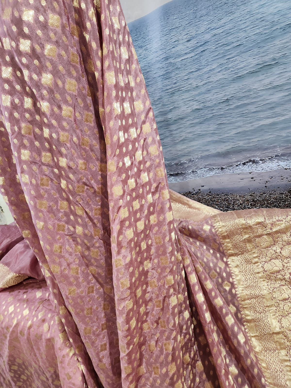 Exclusive Purple Pure Chinon Saree with Soft Zari Work