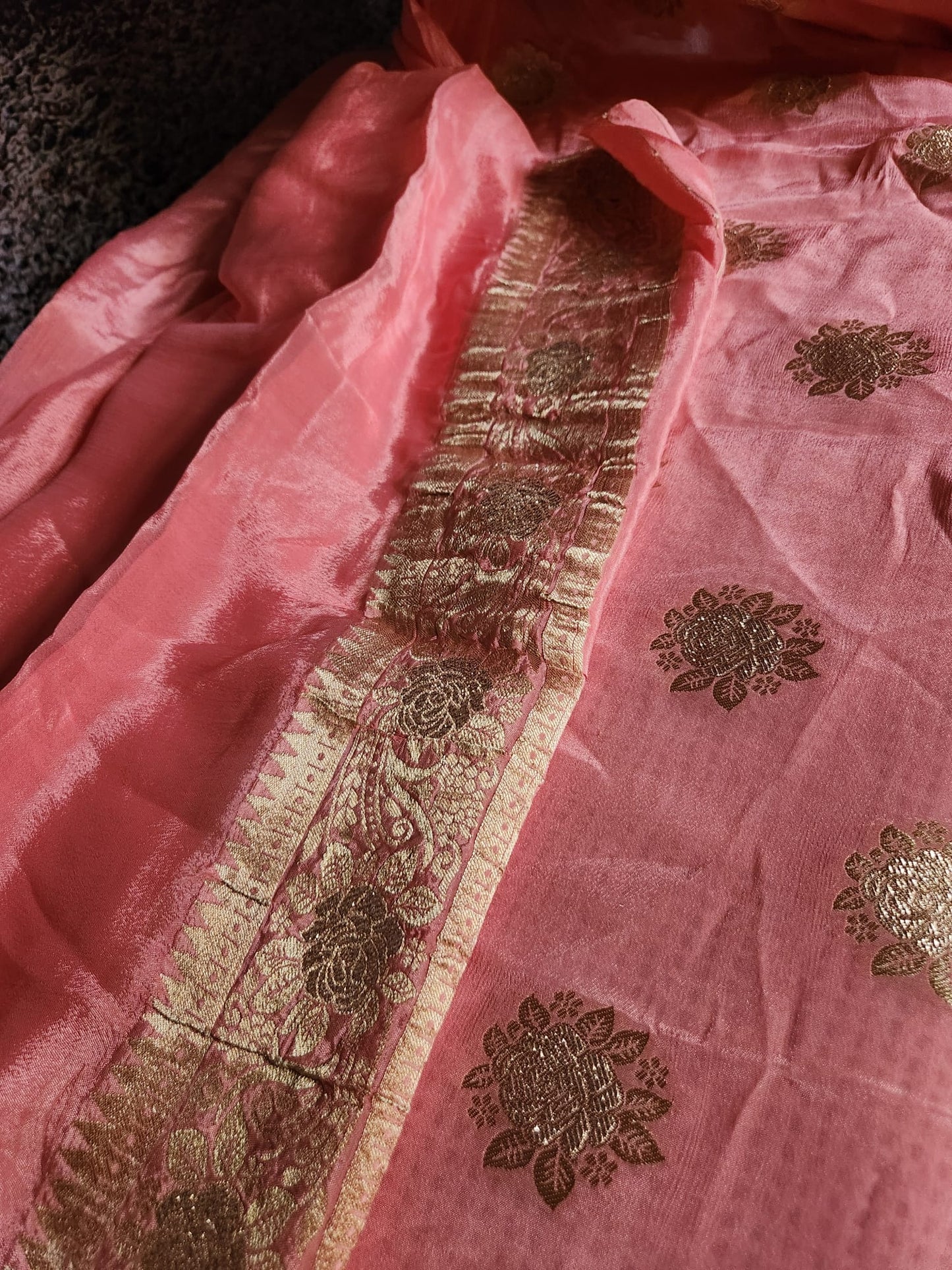 Exclusive Elegant Pink Pure Chinon with Soft Zari Work